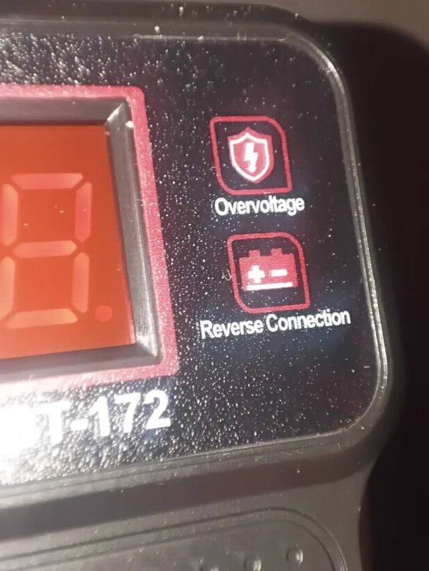 Komplet OBDII aparat V519 i Akumulator tester BT-172