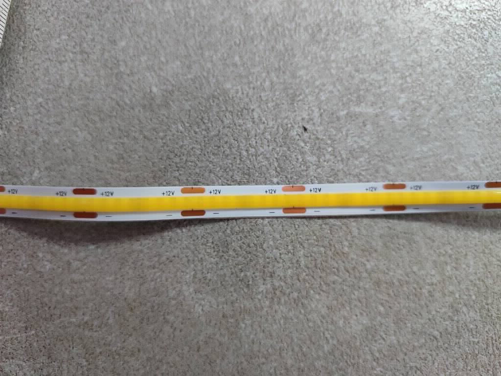 Led COB traka (12v) 8mm