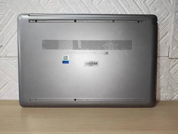 Hp 250 G8 i7 10gen 16gb 256ssd 15.6 iris XE