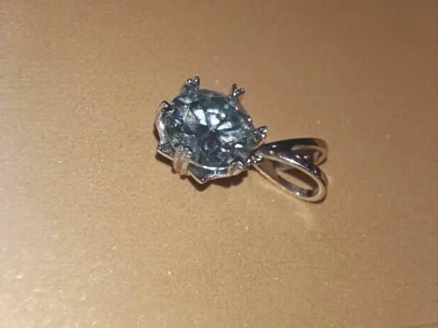 S925 Privezak sa Mojsanit Dijamantom od 3CT/9mm
