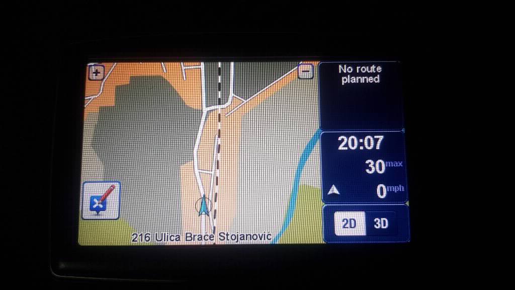 Ubacujem mape u SVE navigacije i radim softwere i otključava