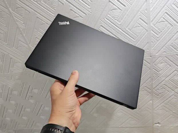 Lenovo Thinkpad A285 12.5 inch Ryzen Pro 8gb 128ssd Vega 6