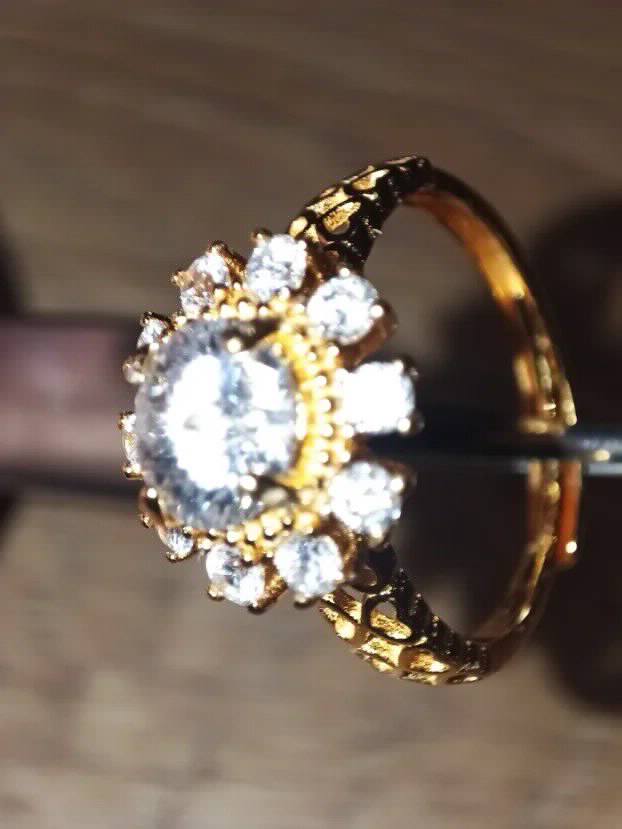S925 Srebro/Pozlata - Prsten 1CT/6,5mm Mojsanit Dijamant
