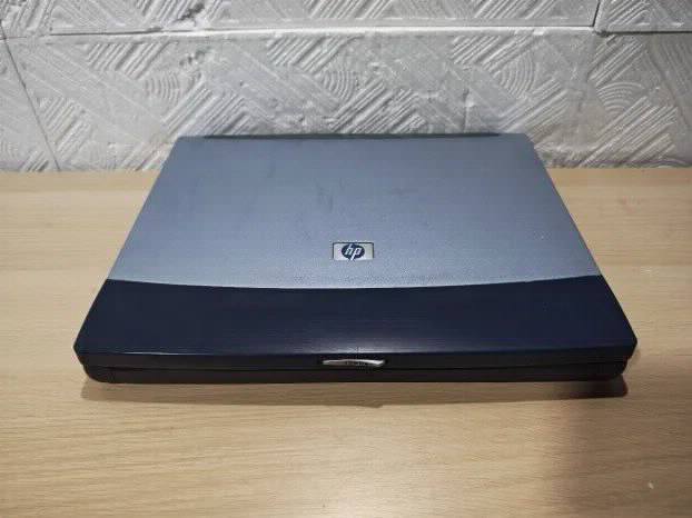 RETRO Hp Omnibook 6100 Pentium 3 512mb 6gb comport lpt win98