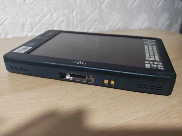 RETRO RETKO Fujitsu Stylistic LT C-500 Win98