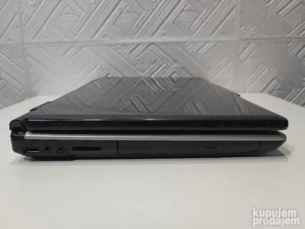 Advent T1500 2gb 160gb 15.4