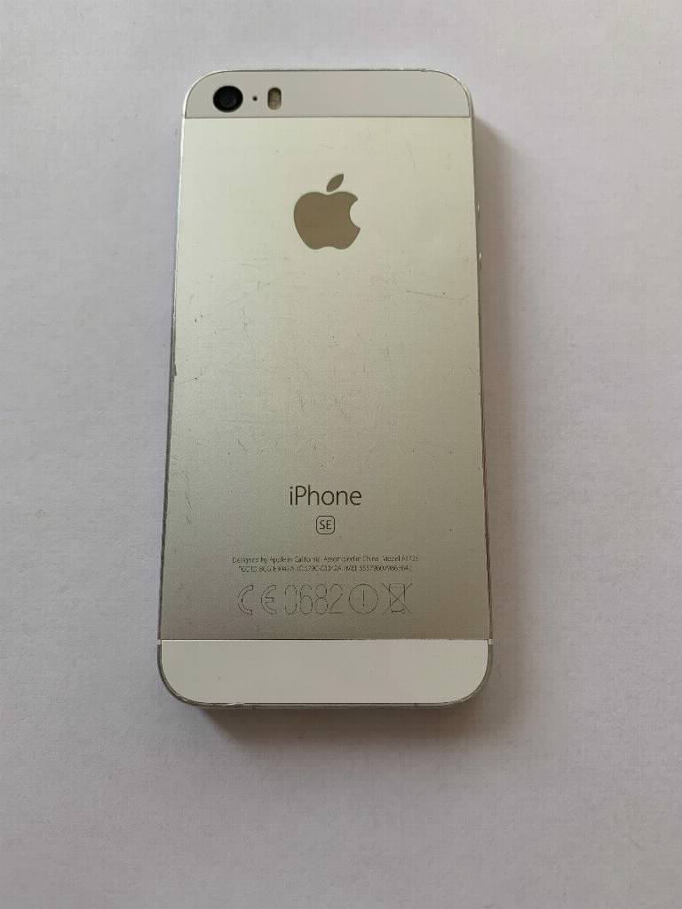 Iphone SE 2016 64gb beli