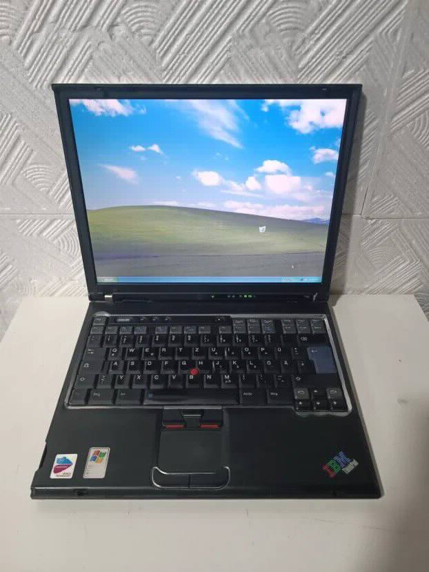 RETRO T42 intel 1gb 20gb com lpt windows xp