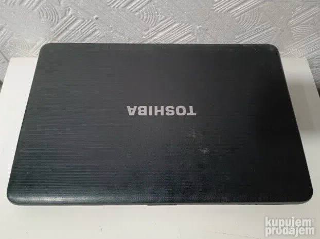 Toshiba. 17.3 i3 2gen 4gb 250gb intel hd