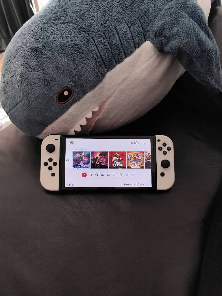 Nintendo Switch OLED