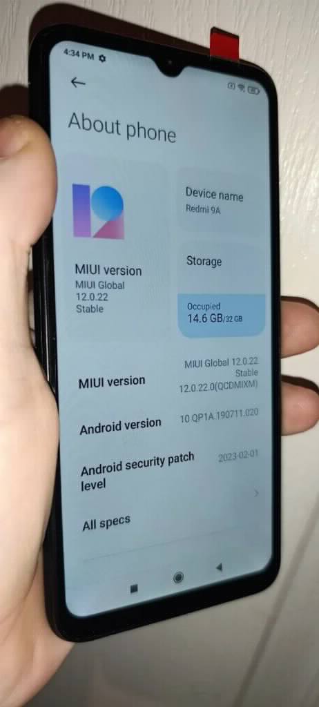 Redmi 9A (2GB/32GB) - Nekoriscen / Fabrička folija na ekranu