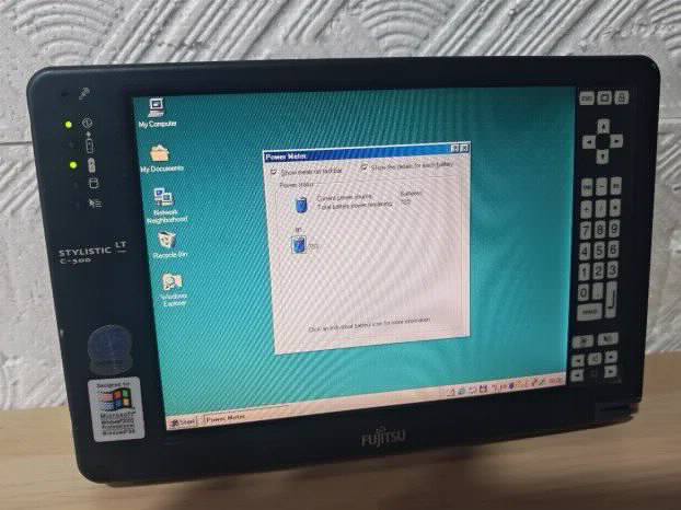 RETRO RETKO Fujitsu Stylistic LT C-500 Win98